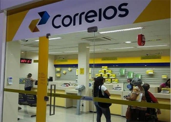 Correios iniciam atendimento presencial para aposentados do INSS que querem contestar descontos indevidos