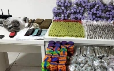 Polícia desmantela central de distribuição de drogas e prende dois homens em Jundiaí