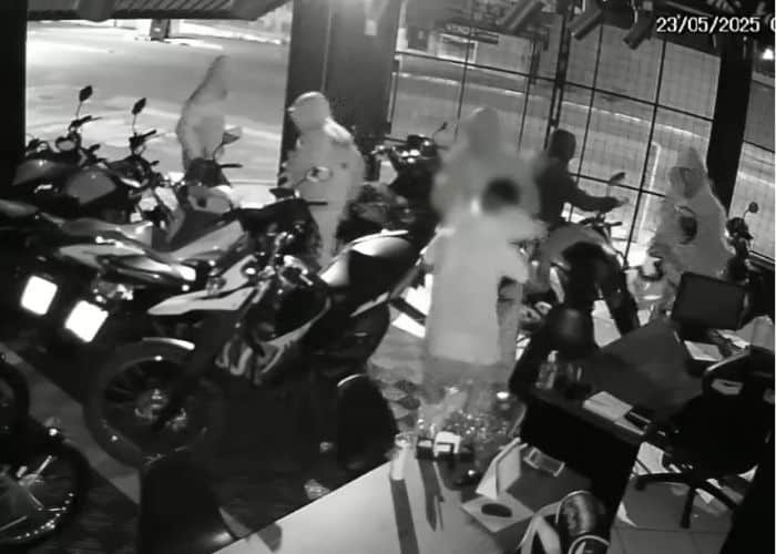 Quadrilha ataca três lojas de motocicletas na mesma noite