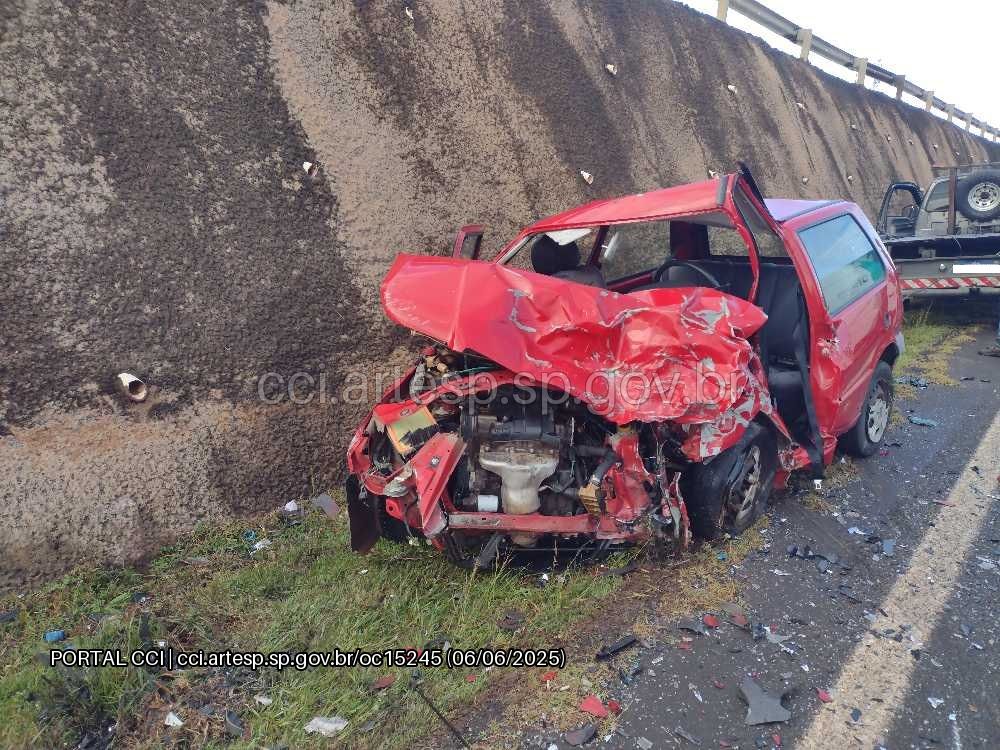 Acidente grave na SP-127 deixa um morto e interdita rodovia por mais de quatro horas