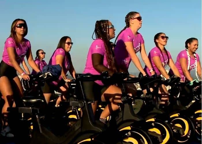 Aula de bike em heliponto reúne 480 pessoas em Jundiaí