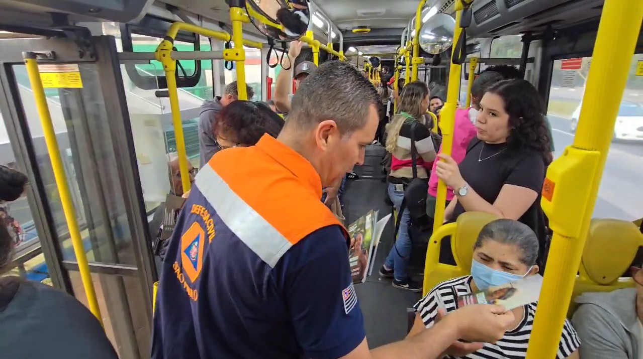 A&ccedil;&atilde;o em Sorocaba alerta popula&ccedil;&atilde;o sobre riscos de queimadas