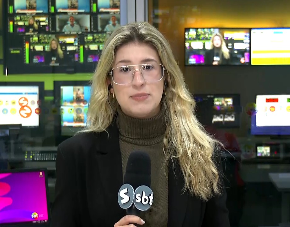 Rep&oacute;rter Nicole Bonentti falando sobre o caso.