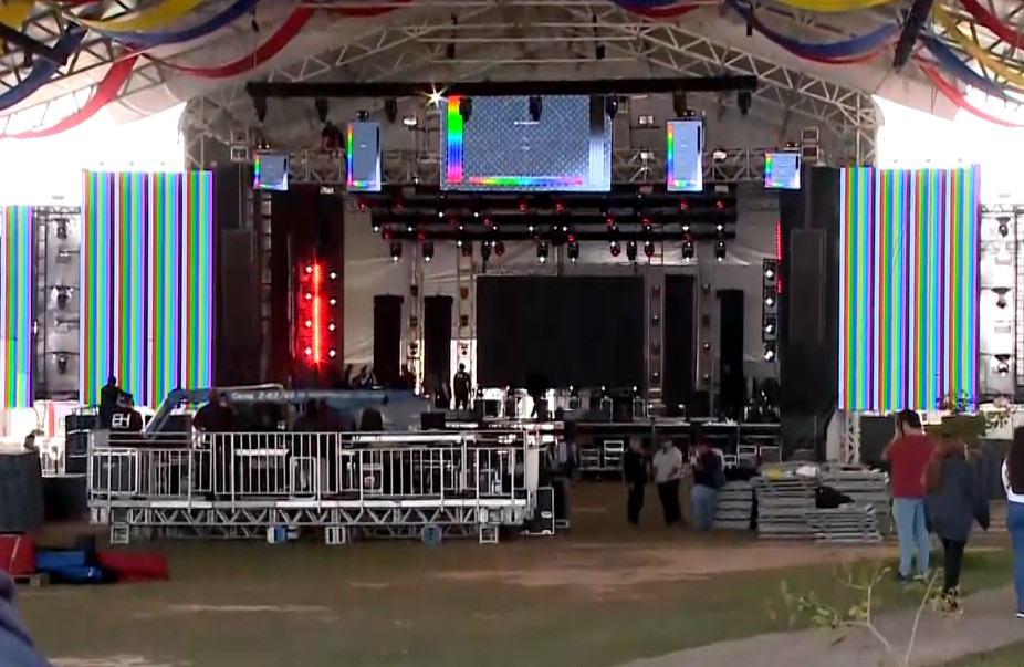 Palco da Festa Julina Beneficente de Sorocaba.