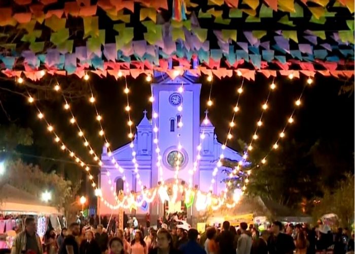 Festa Julina de Ara&ccedil;oiaba da Serra.