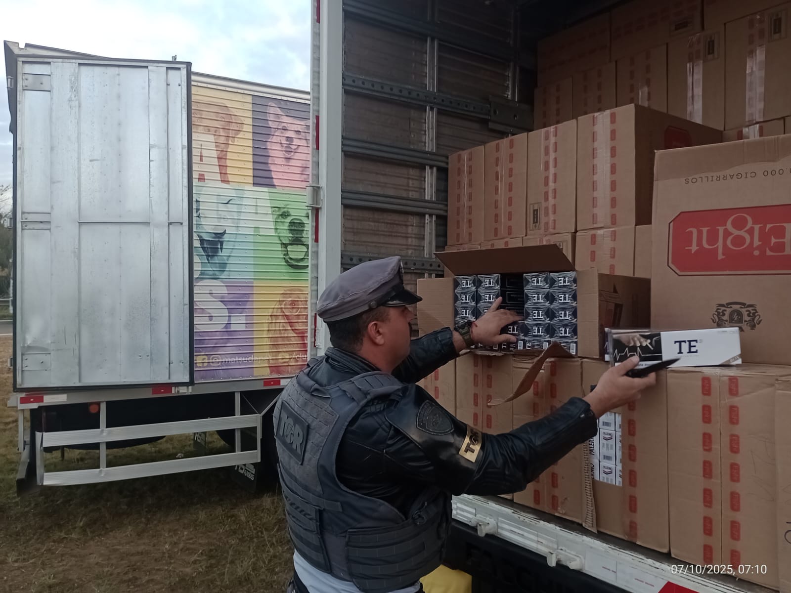 Cigarro contrabandeado Porangaba