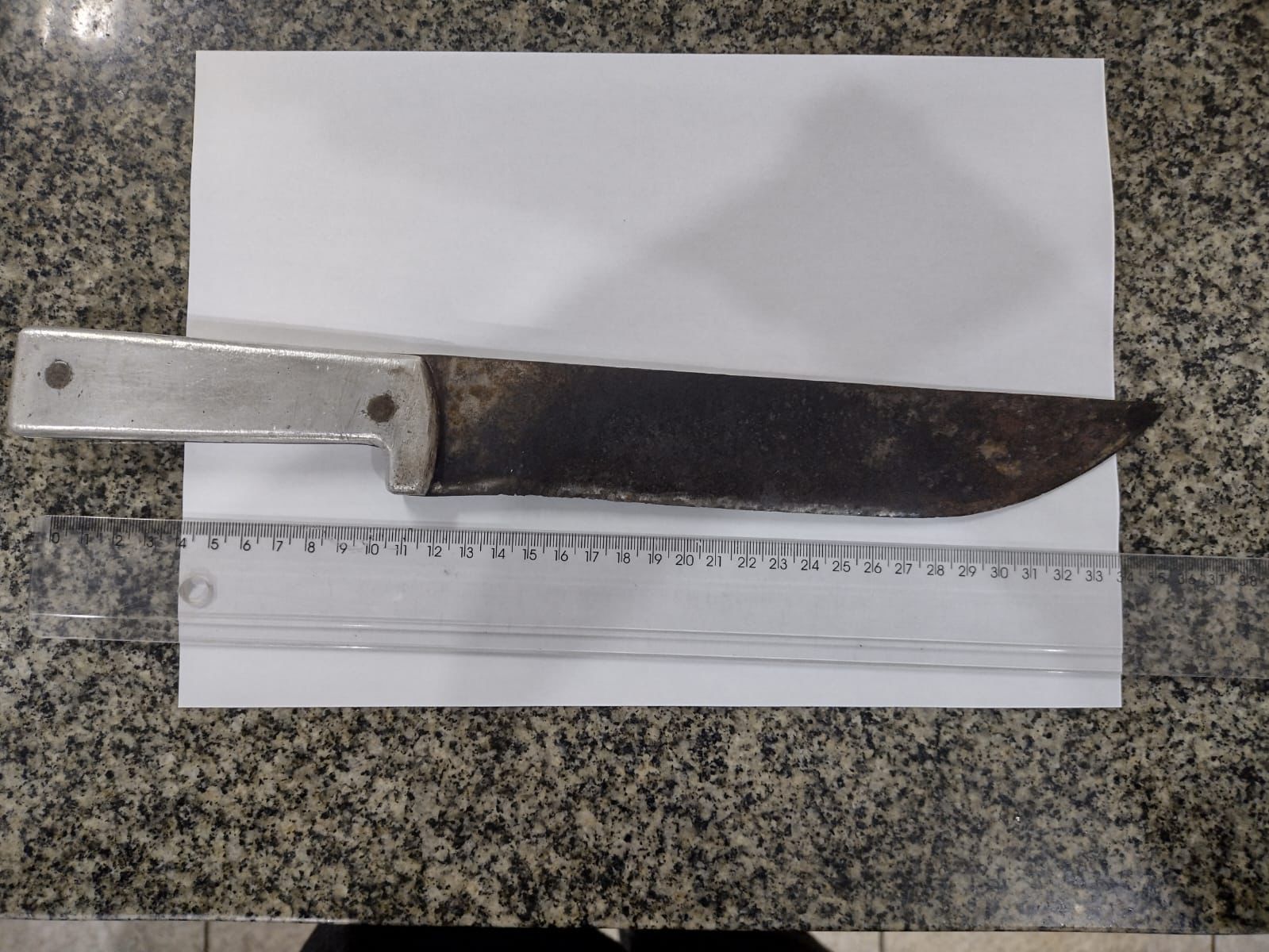 pris&otilde;es em Tiet&ecirc; e Jumirim