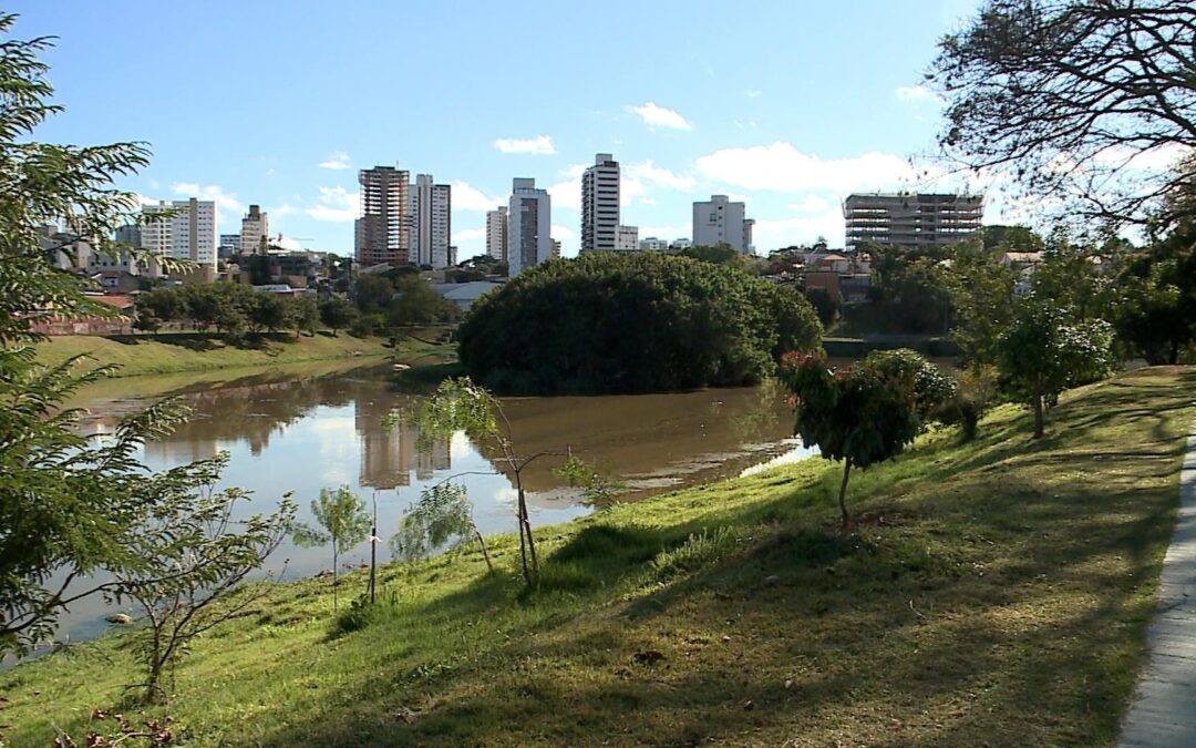 Falta de iluminação gera sensação de insegurança no Parque Dom Quixote em Sorocaba