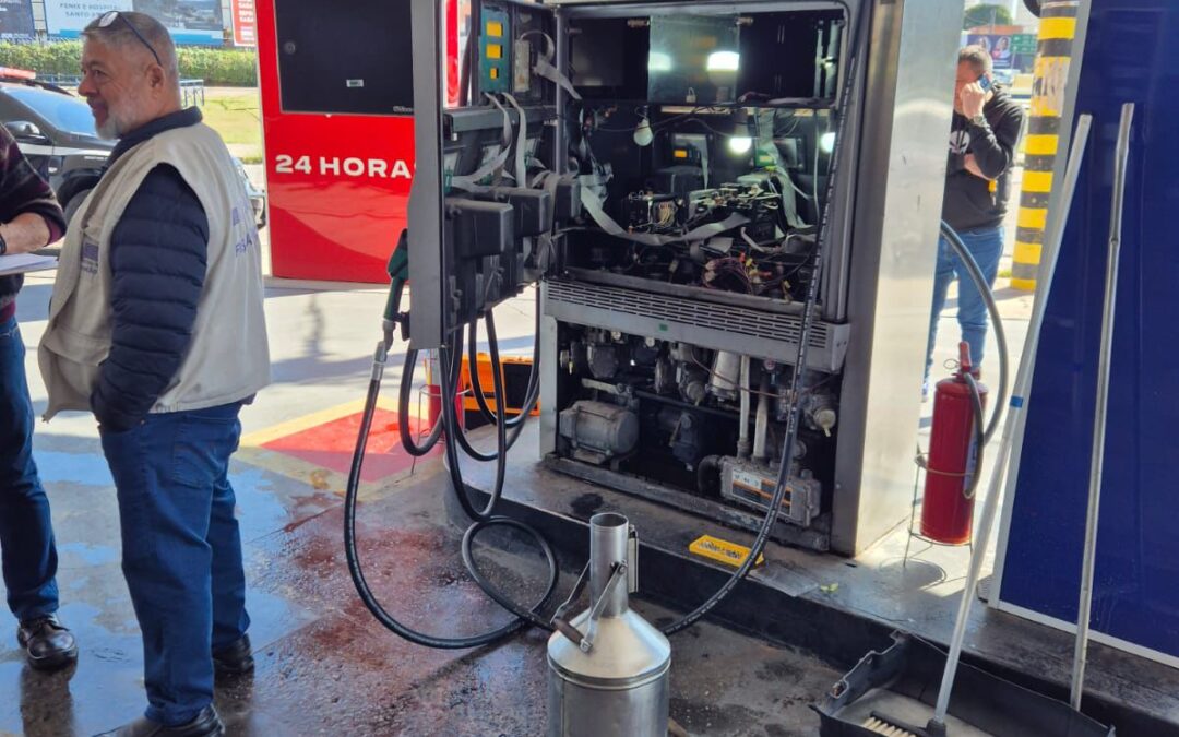 Polícia Civil lacra postos e prende proprietário por adulteração de combustíveis em Sorocaba