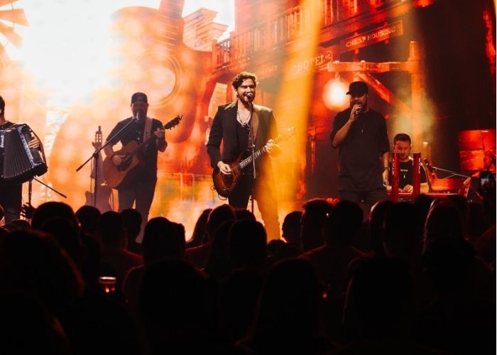 Gustavo Mioto &eacute; atra&ccedil;&atilde;o principal na festa de 371 anos de Sorocaba