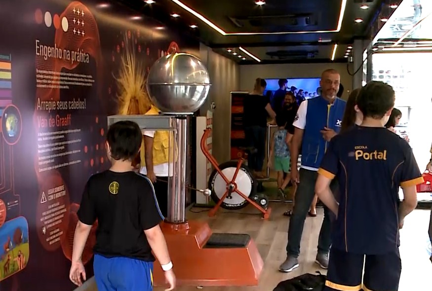 Carreta itinerante leva ciência interativa a moradores de Sorocaba e região