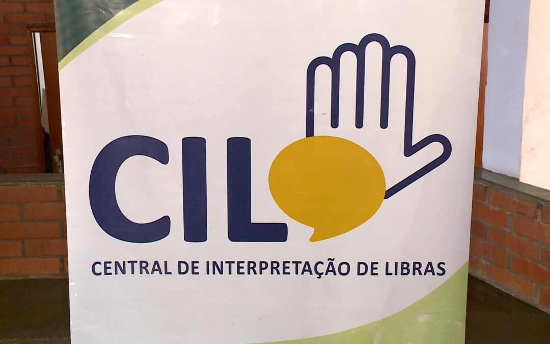 Sorocaba cria central de intérpretes de Libras para ajudar pessoas surdas