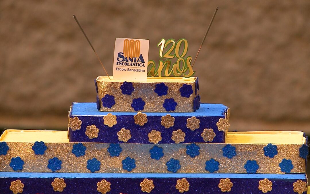 Colégio Santa Escolástica celebra 120 anos com missa e atividades para alunos em Sorocaba