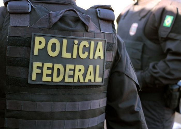Agentes da Pol&iacute;cia Federal