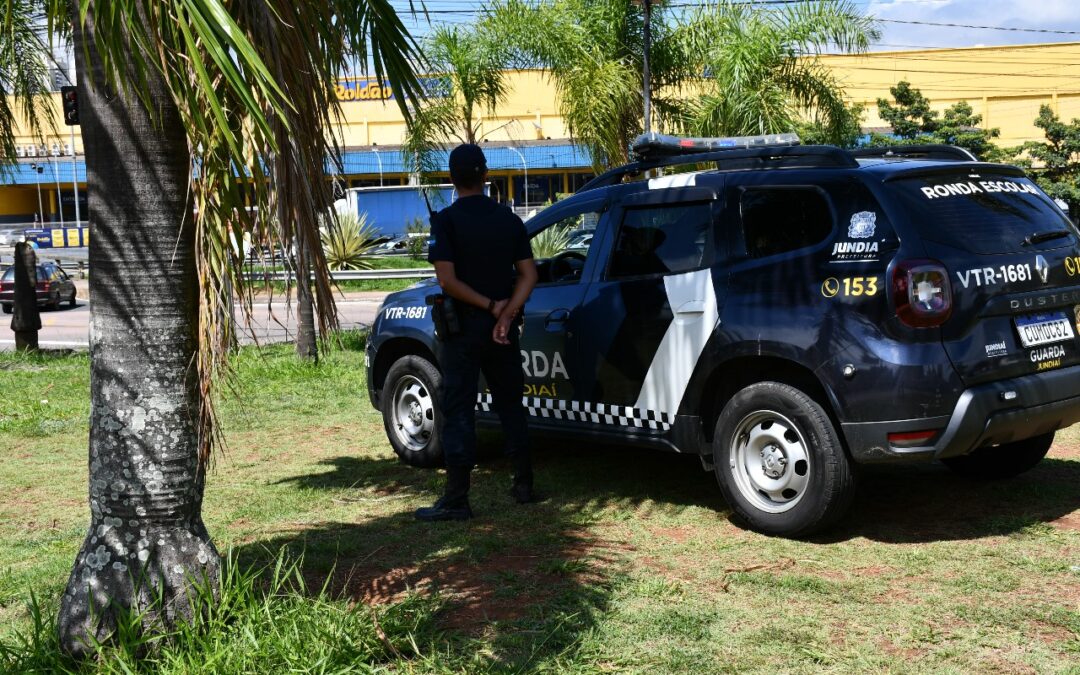 Trio é preso em Jundiaí após gastar R$ 28 mil em compras com cartões de terceiros