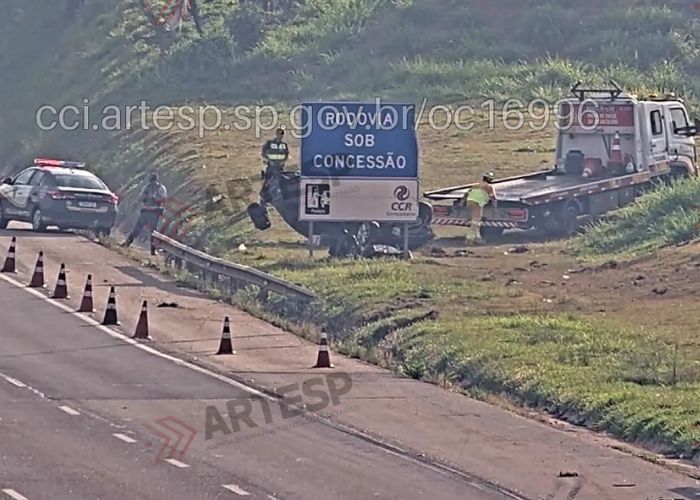 Acidente na rodovia Castello Branco deixa uma pessoa morta e quatro feridas em Mairinque