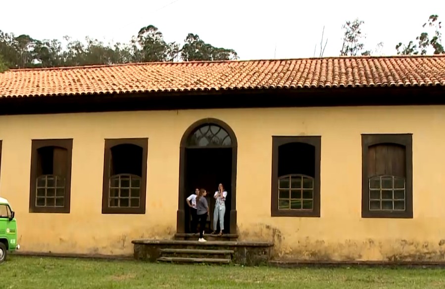 Alunos de Sorocaba conhecem a história no Casarão de Brigadeiro Tobias