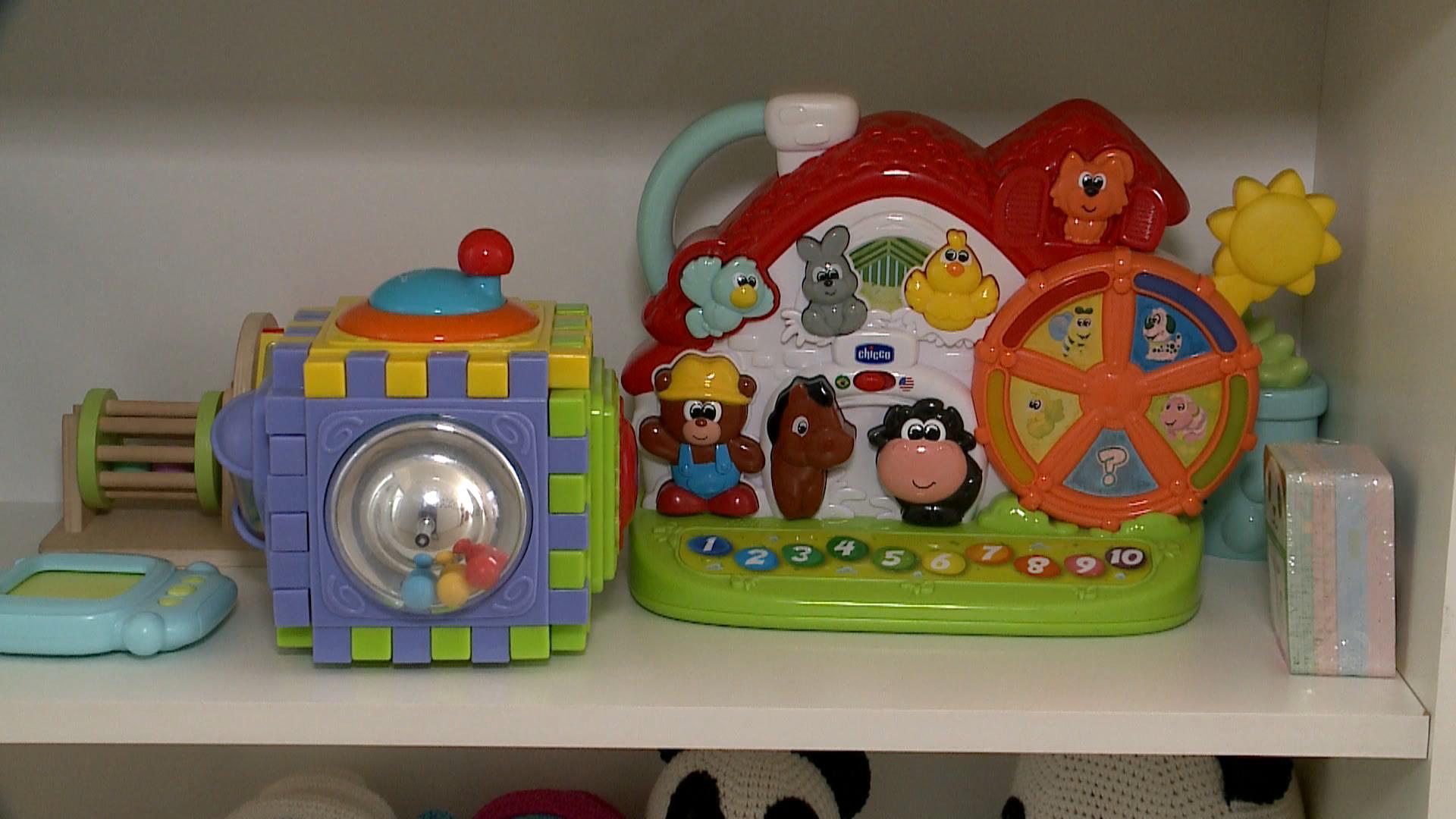 doa&ccedil;&atilde;o briquedos