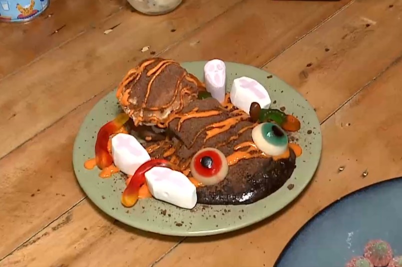 Halloween impulsiona vendas de doces e inspira criações temáticas em doceria de Sorocaba