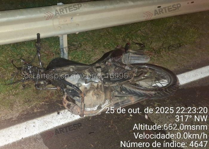 Motociclista morre após colisão frontal com carro na Rodovia Francisco José Ayub, em Pilar do Sul