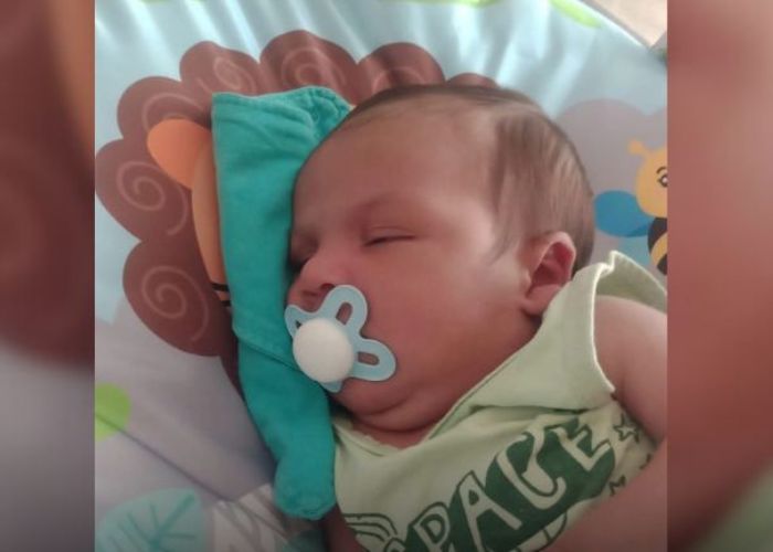 Policiais salvam beb&ecirc; engasgado em Sorocaba