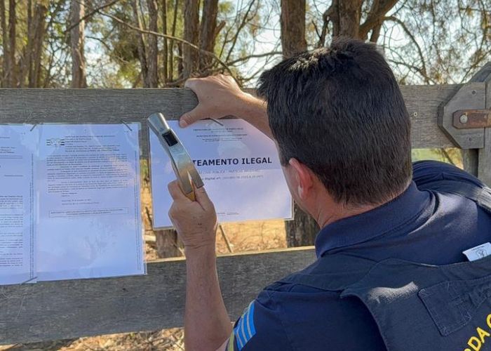 Prefeitura de Porto Feliz interdita loteamento irregular no bairro Bom Retiro