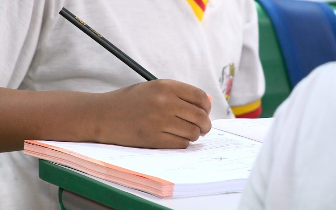 Professores que inspiram: lições que ultrapassam o tempo e transformam vidas