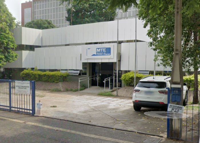 Queda de andaime deixa um trabalhador morto, em Jundiaí