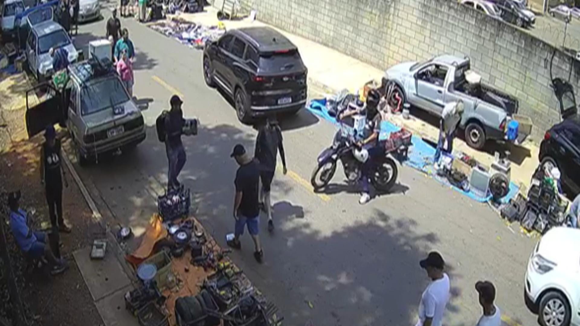 Reclama&ccedil;&atilde;o Feira Barganha