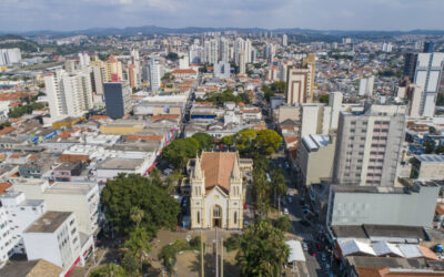 Comércio de Jundiaí funciona até às 18h neste sábado
