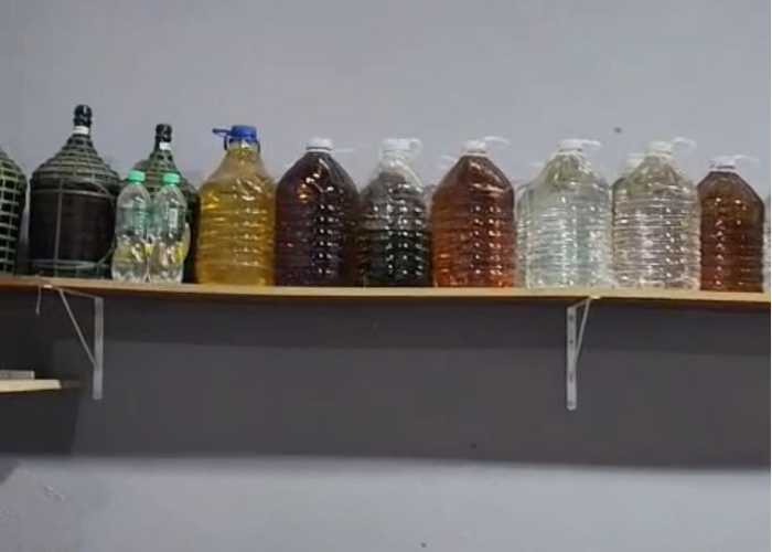 Bebidas suspeitas de adulteração são apreendidas em Salto