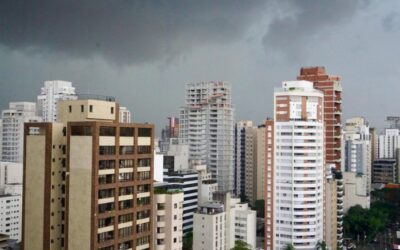 Defesa Civil emite alerta para tempestade na região até terça (18)