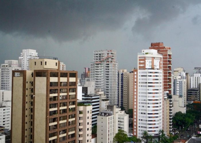 Tempestade se aproximando da cidade