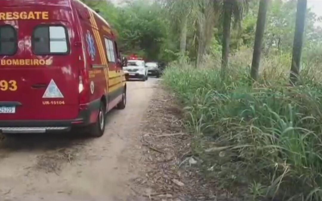 Polícia investiga morte de homens baleados em estrada de Sorocaba