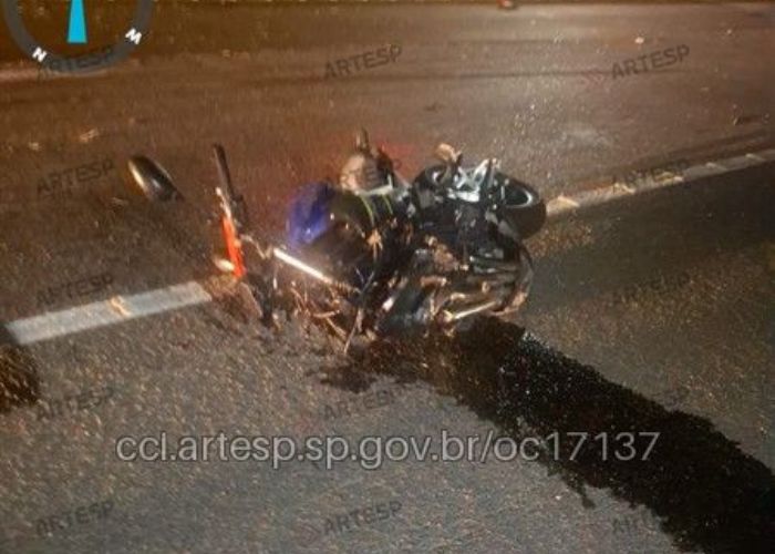 Motociclista morre em acidente na Rodovia Jo&atilde;o Leme dos Santos, em Salto de Pirapora
