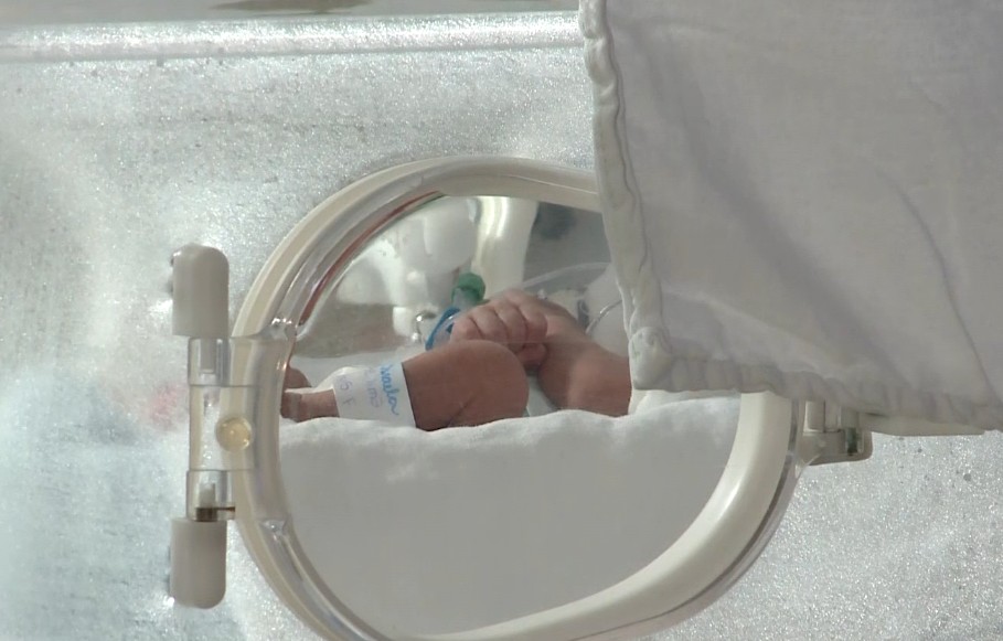 Imagem de beb&ecirc; rec&eacute;m nascido.