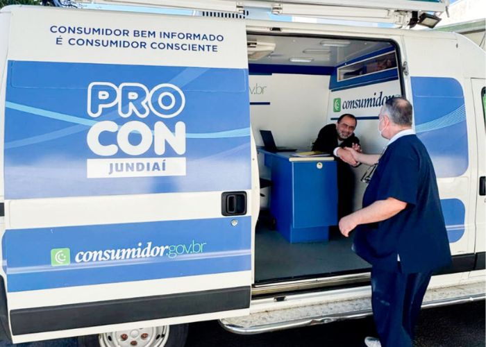 Procon Jundiaí faz plantão para orientar compras na Black Friday