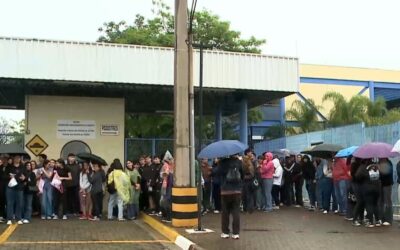Vestibular da Unesp reúne mais de 2 mil candidatos em Sorocaba
