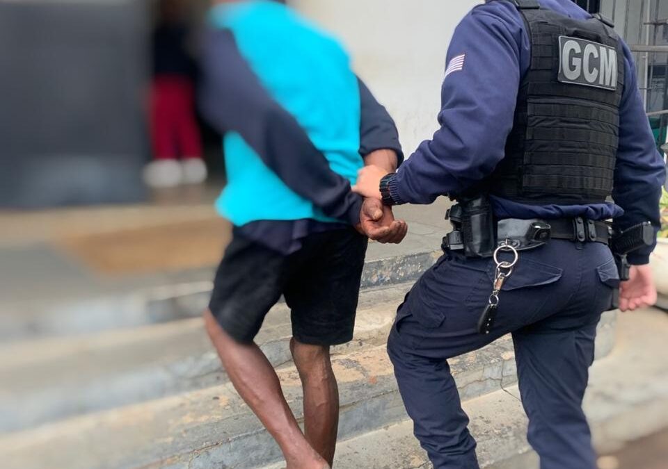 Homem é preso em Itapetininga por oferecer bebida alcoólica a criança
