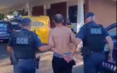 Homem é preso após furtar furgão dos Correios no centro de Salto