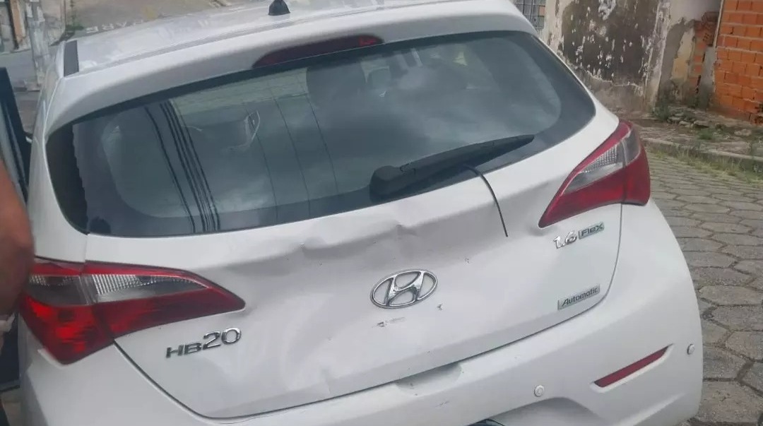 Motorista de aplicativo é esfaqueado e tem carro levado durante assalto em Sorocaba