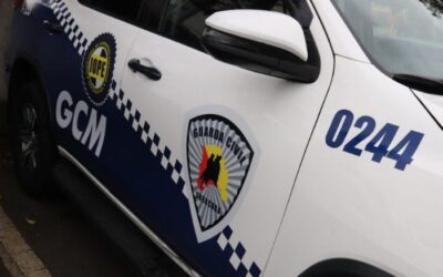 GCM de Sorocaba detém homem por dano em patrimônio público