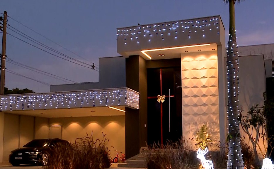 Cuidados com a iluminação de Natal ajudam a evitar acidentes nas residências