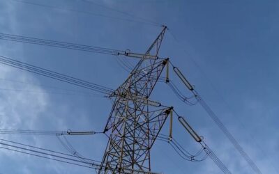 Queda de energia atinge cidades da região e causa transtornos no trânsito e na comunicação
