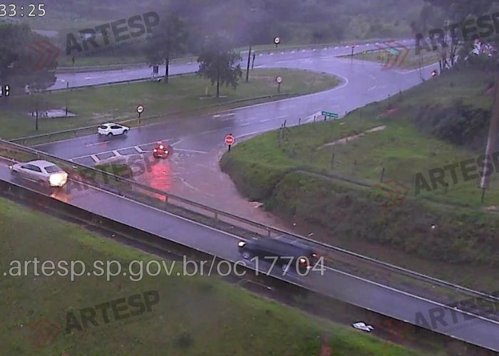 Imagem da al&ccedil;a de acesso alagada