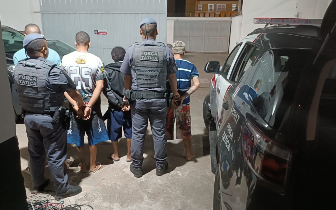 Quarteto é preso com drogas e explosivos em Sorocaba