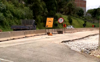 Obras de duplicação da Raposo Tavares alteram trânsito em Vila Paraíso, em Alumínio