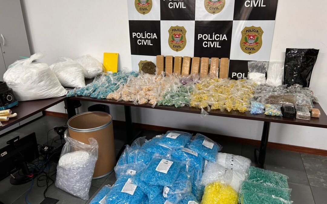 Polícia Civil apreende cocaína, maconha e crack em operação em Sorocaba
