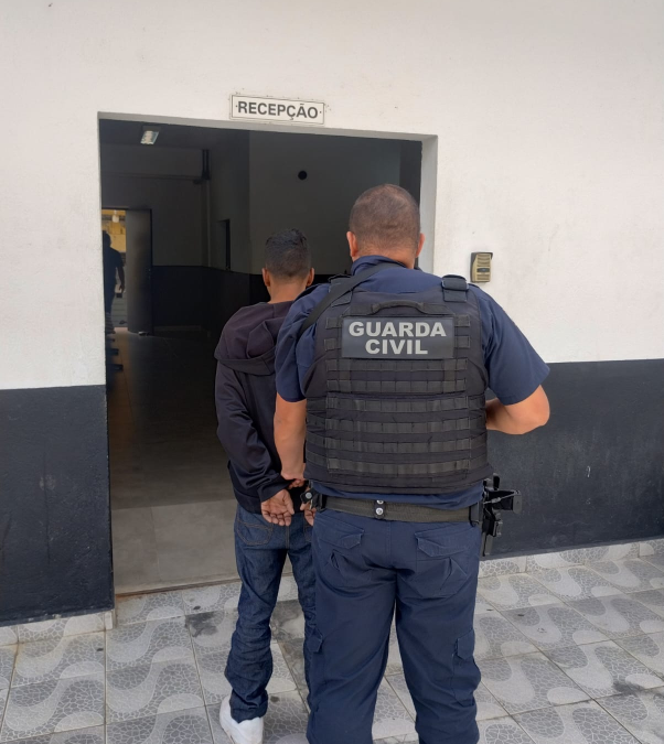 Homem é preso pela GCM de São Roque por importunação sexual no centro da cidade