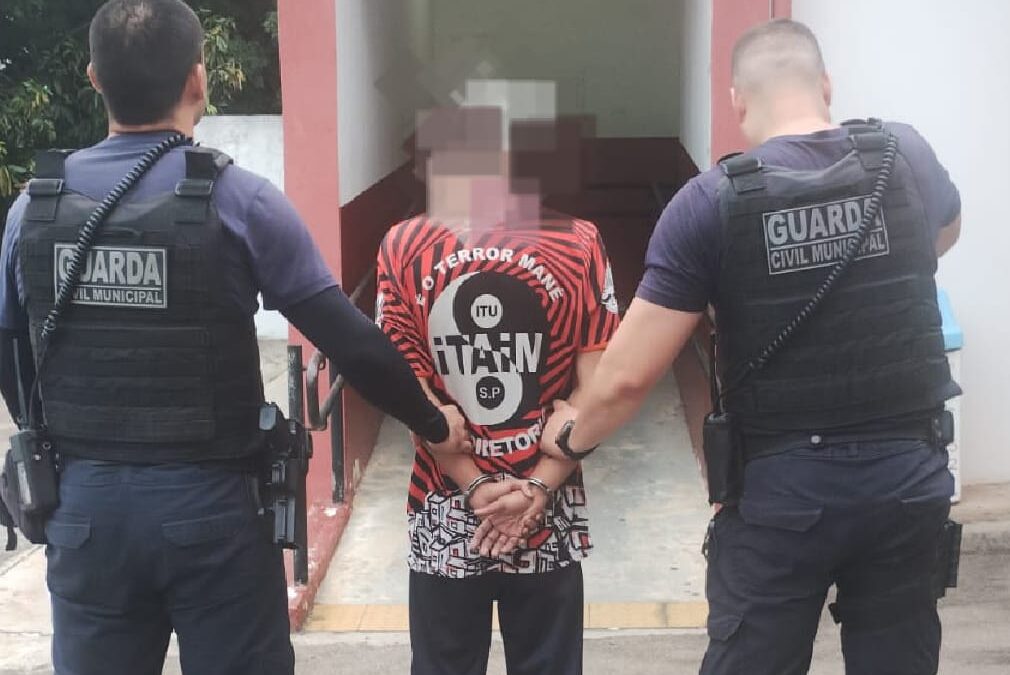 Homem tenta matar ex-mulher com faca e é preso no bairro Brasil, em Itu